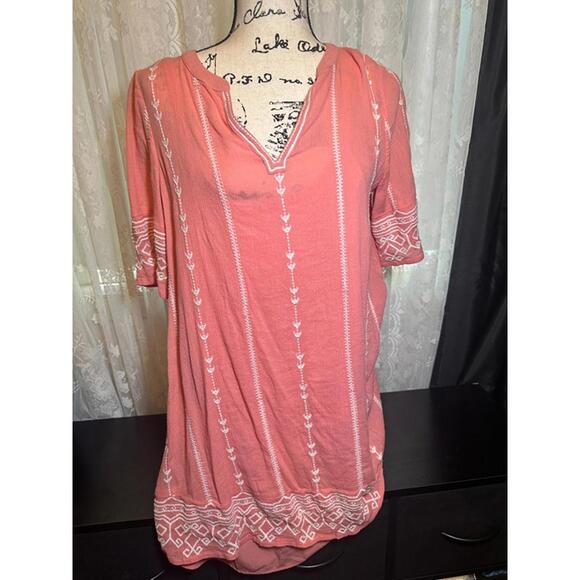Hinge Dresses & Skirts - Hinge Coral Embroidered Tunic Dress – Size Small